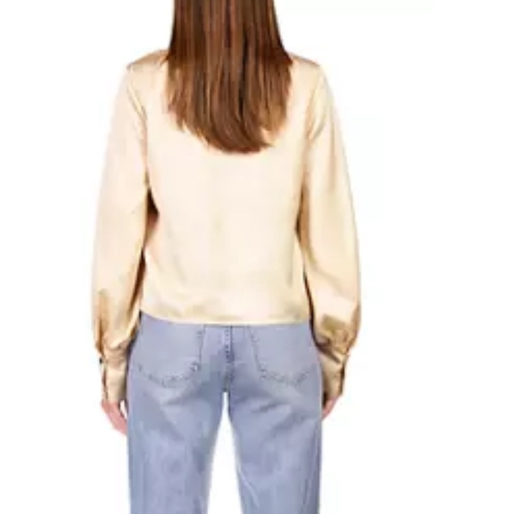 Sanctuary Women's Satin Extended Cuff Blouse Beige, Oatmilk US XS - Picture 4 of 9